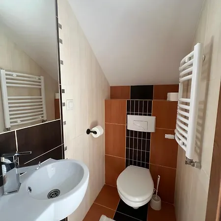 شقة I Goscinne Marika